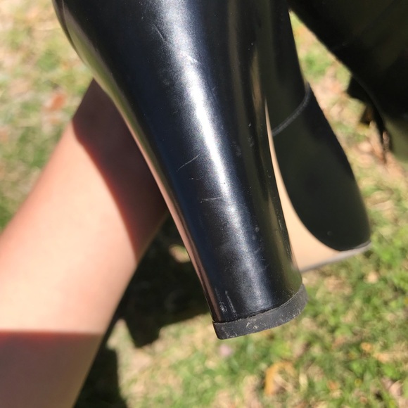 Michael Kors Heels - Picture 8 of 8